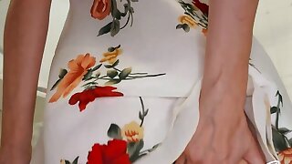 super hairy pussy became tight without sex and barely let in a glass cock,multiple orgasms squirt excitedly moaning with