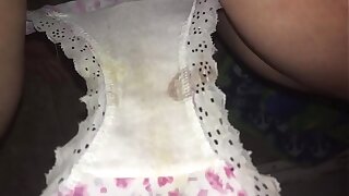 My Pussy Is As a result Creaming After Going to Bathroom